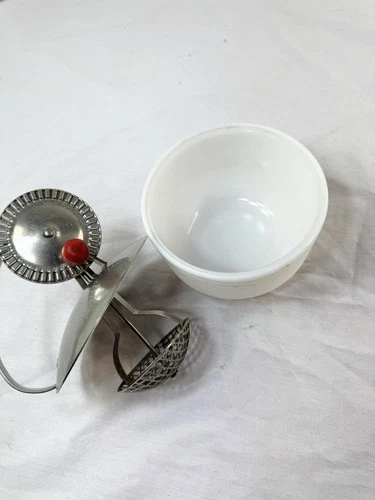 Vtg Androck Milk Glass 1930s Androck Hand Mixer & Bowl Metal Splash Guard Top FS
