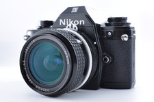 Nikon EM fotocamera reflex nera e obiettivo Ai Nikkor 28 mm f/3,5 MF dal...