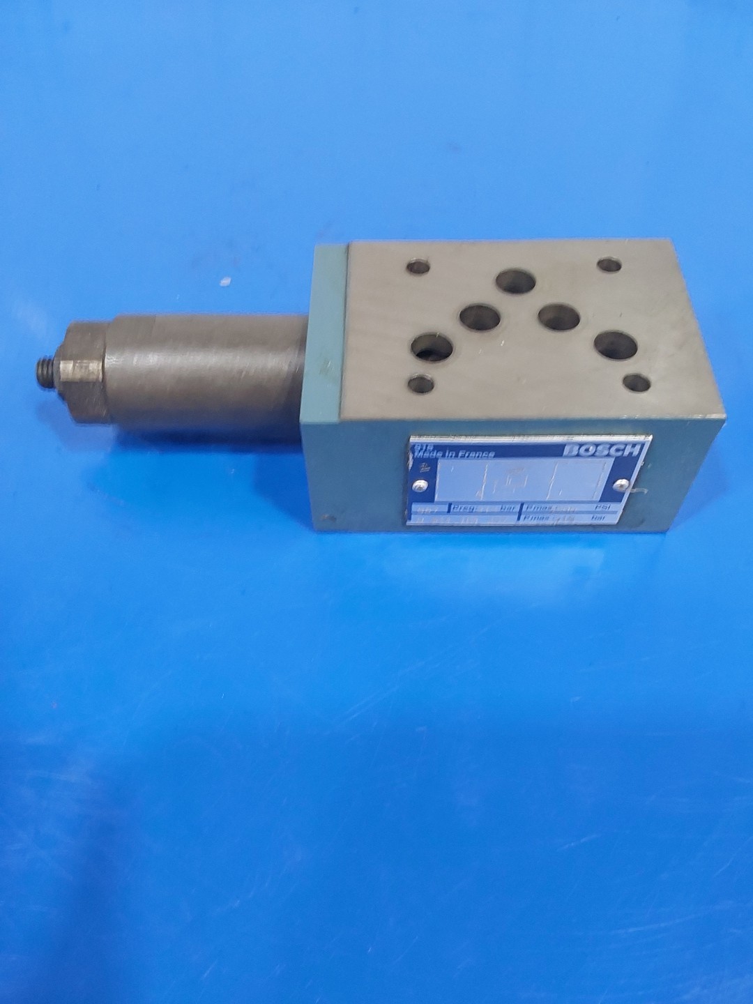 BOSCH Valve 0 811 101 257. 4500psi