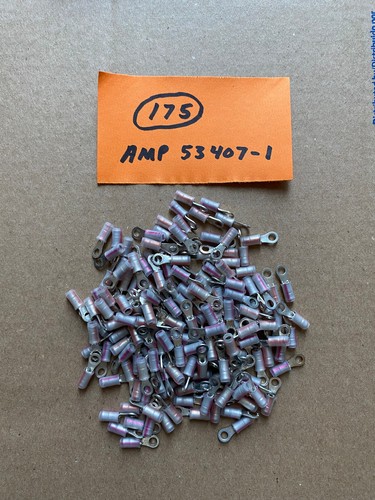 175 - AMP 53407- 1 Insulated Copper Ring Tongue Terminals 22-16 AWG - # 6 Stud - Picture 2 of 6