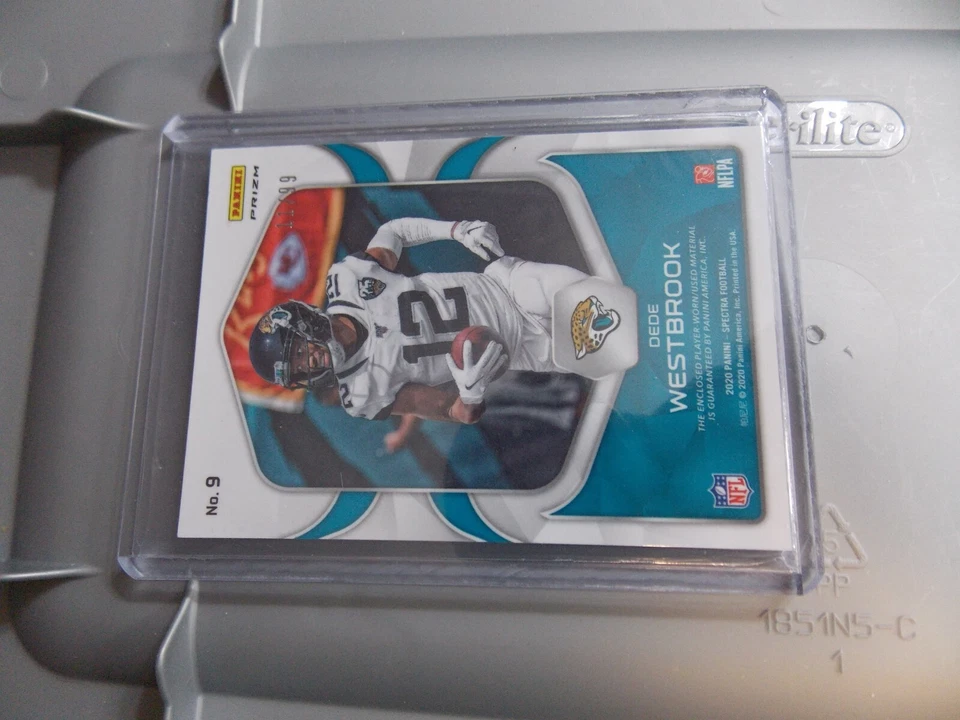 2020 Spectra Dede Westbrook Brilliance Jersey Relic #11/99 Eagles - Image 2 of 2
