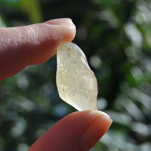 24ct 29mm Genuine Libyan Desert Glass Specimen Libyan Gold Tektite D7 Ebay
