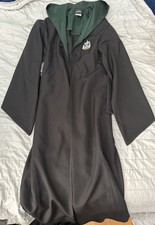 Harry Potter Slytherin Robe Adult Small UNIVERSAL STUDIOS Wizarding World Cloak