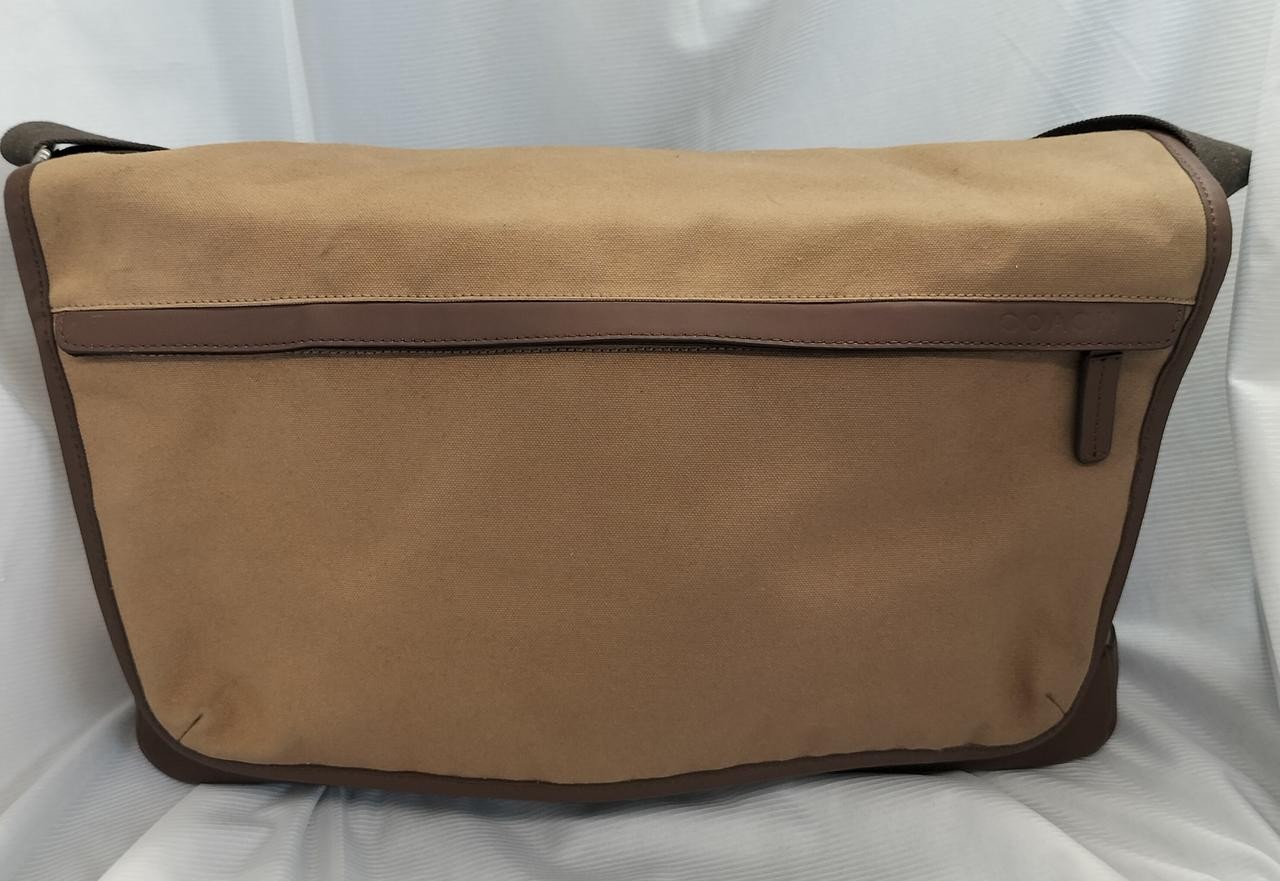 Coach F70829 Messenger Bag