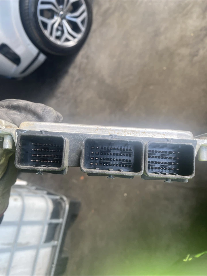 0281207477 centralina motore per PEUGEOT 206 CC 1.6 16V CAT 2001 - Immagine 3 di 4