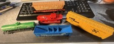 Lot of vintage Tyco HO Scale train Rail cars