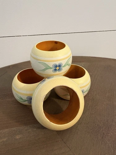 Vintage Set Of 4 Hand Painted Floral Wooden Napkin Ring Holders Yellow Retro