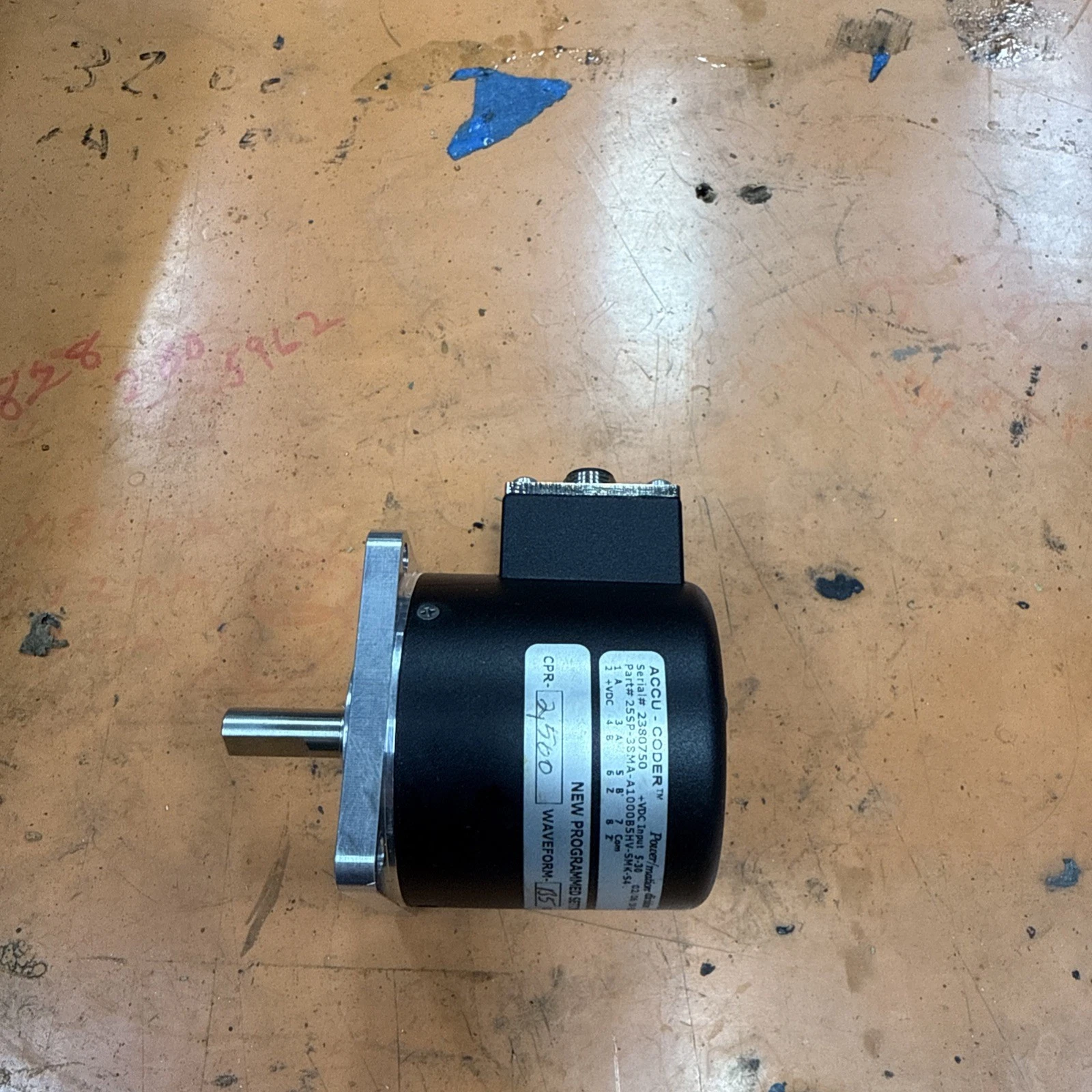Accu-Coder 25SP-38MA—A1000B5HV-SMK-S4  New no box image 1