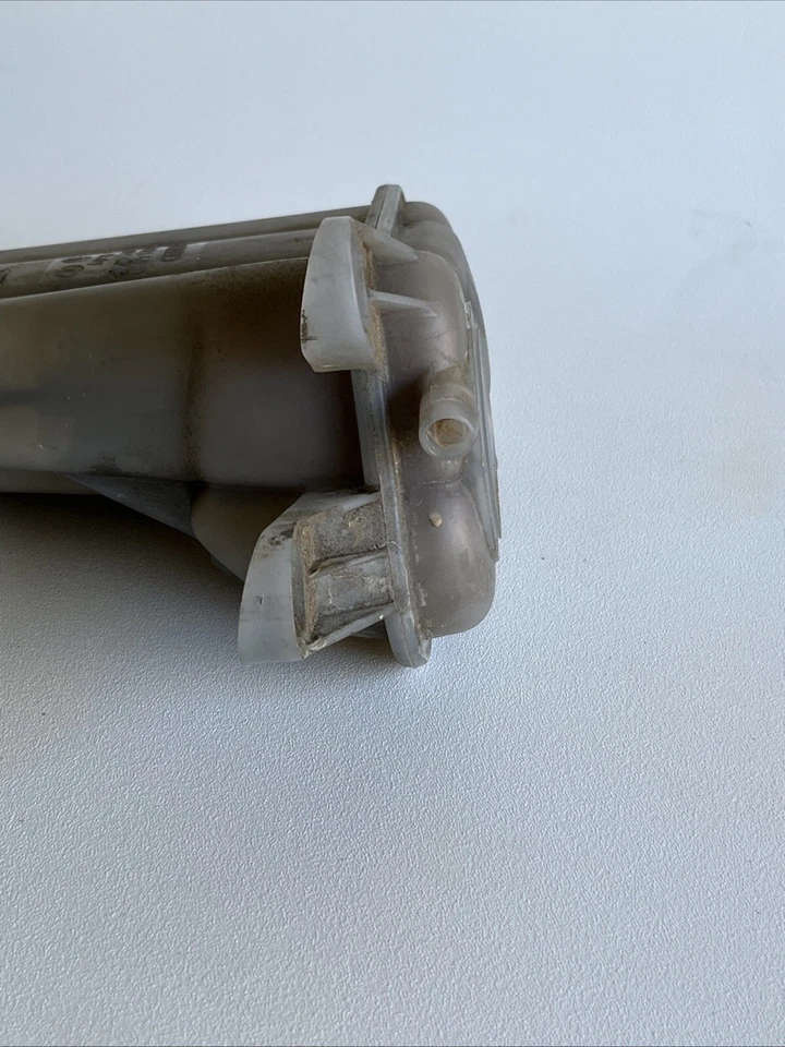 Depósito de refrigerante del motor para Audi 2013-2016 2,0 L A4/A5/Allroad Foto 2 de 4