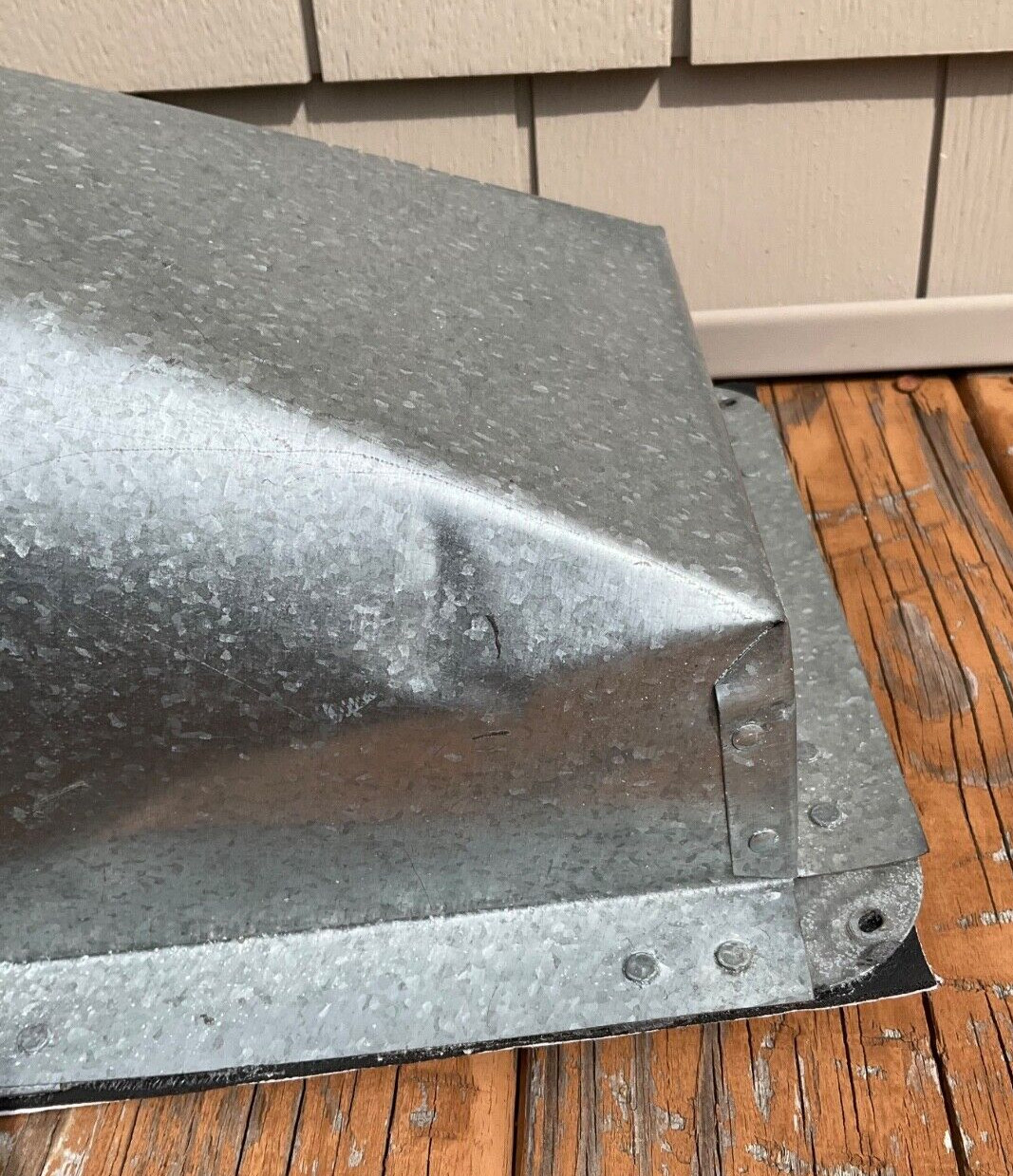 HVAC Duct 7” round stick on top  take off with damper