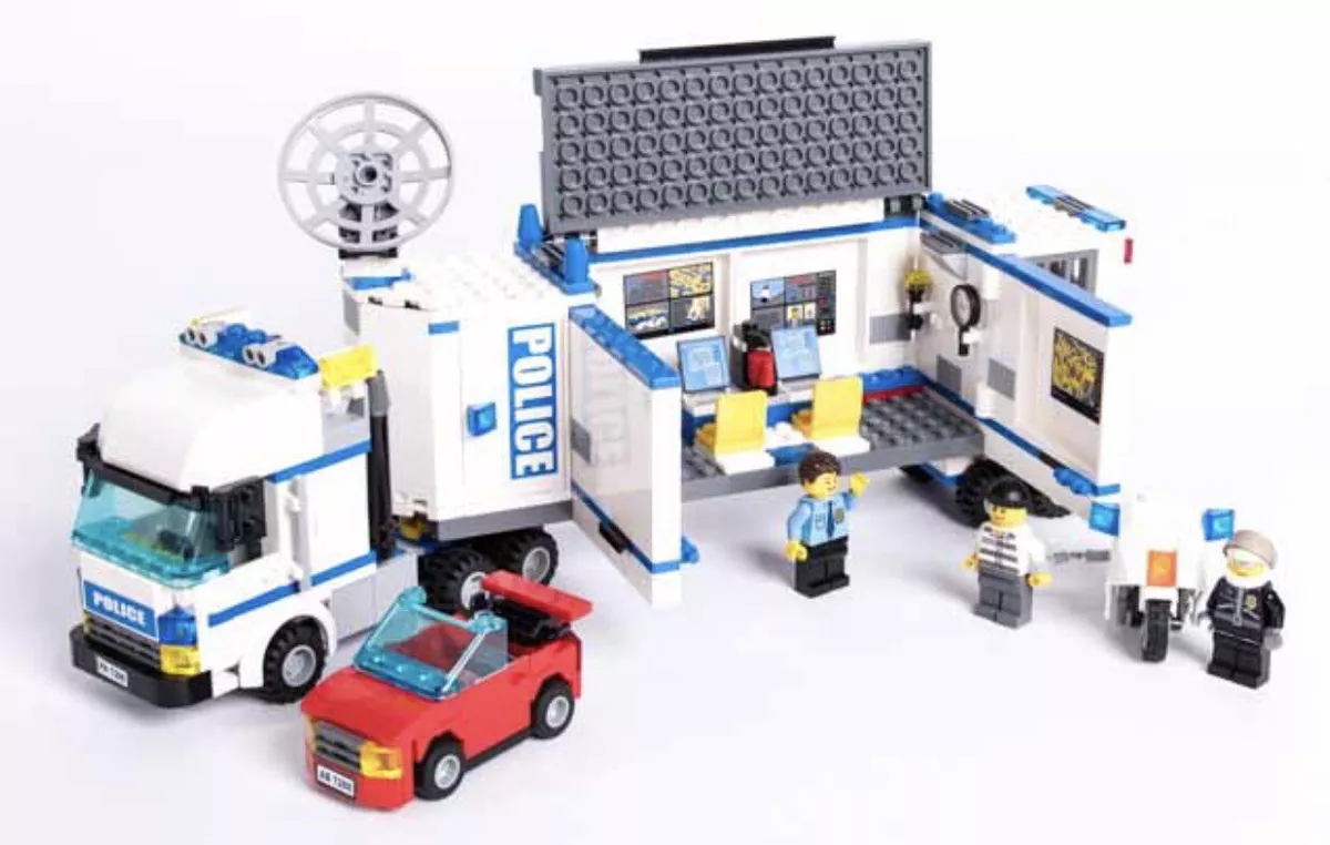  LEGO Mobile Police Unit 7288 : Toys & Games