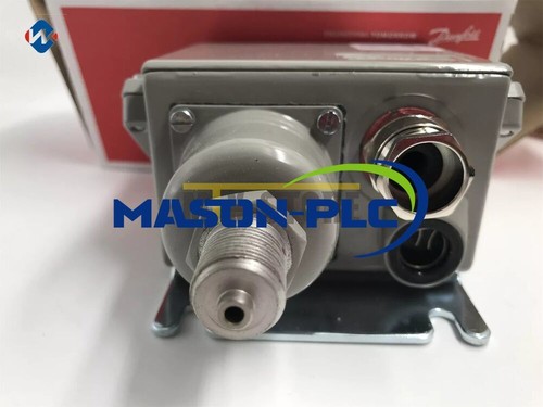 1pcs New DANFOSS Pressure switch KPS33 060-310366 060-3103 - Picture 3 of 9