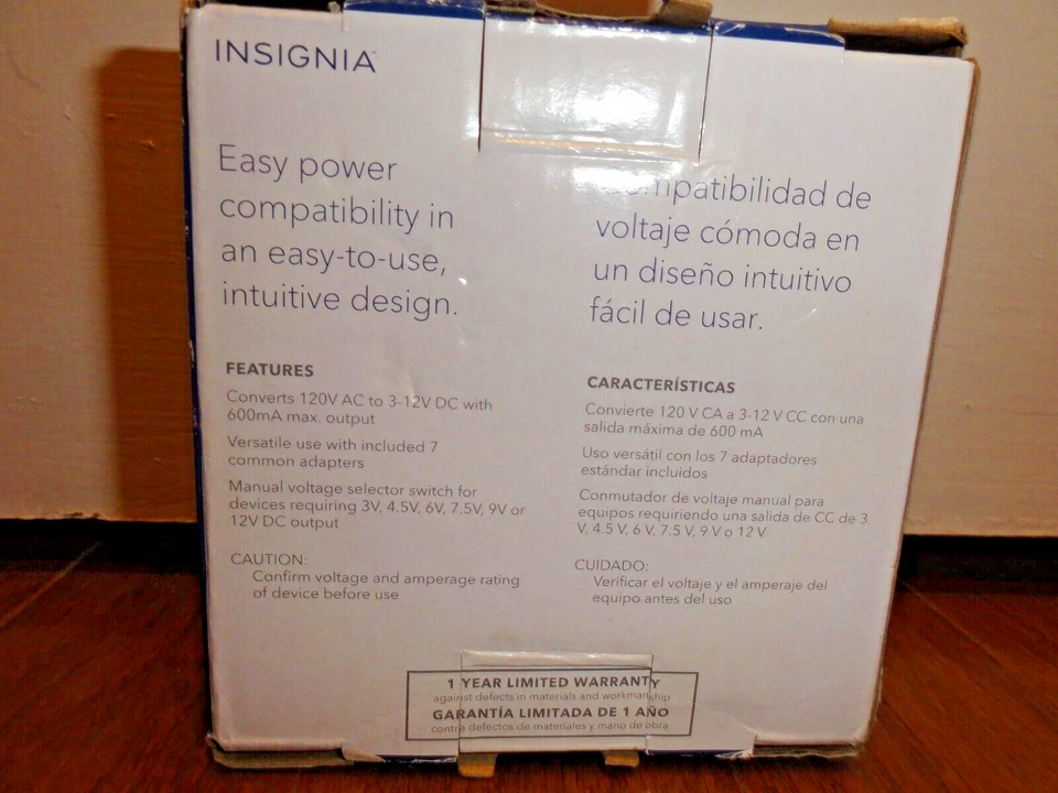 Insignia AC to DC Power Adapter with 7 Connector Tips NS-AC501 - Image 3 of 4