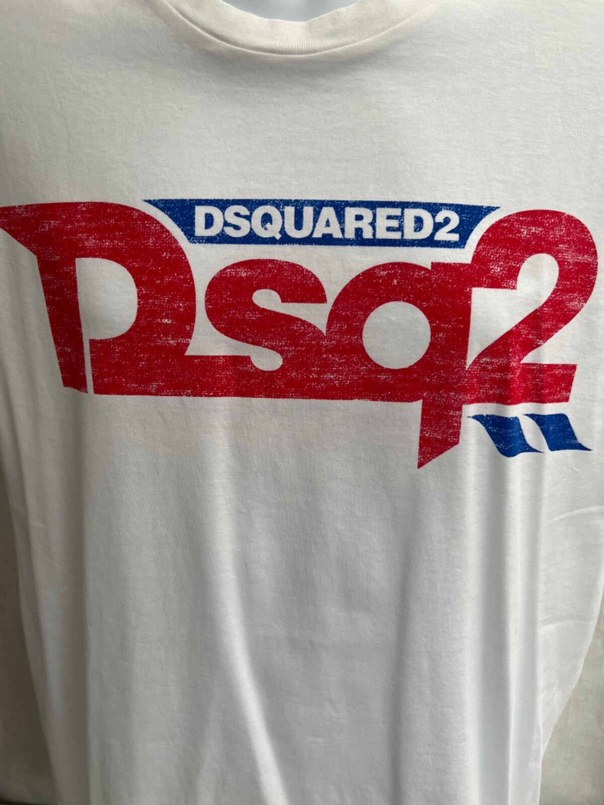 New Men's Dsquared2 White Tee Shirt image 4