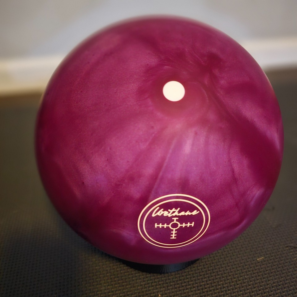 NEW 14LB Hammer Magenta Urethane Overseas Bowling Ball 1st Quality