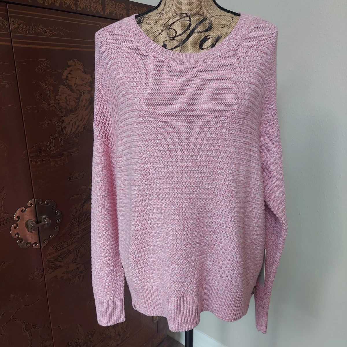 Open side shop sweater