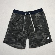 Vuori Kore Shorts Men's Medium Camo Lined Gym Running Yoga V302