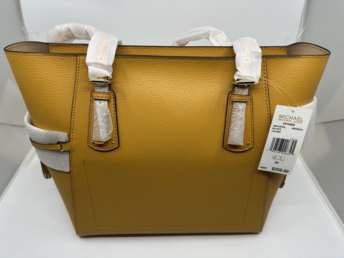 Michael Kors Voyager East/West Tote, Marigold - Afbeelding 7 van 14