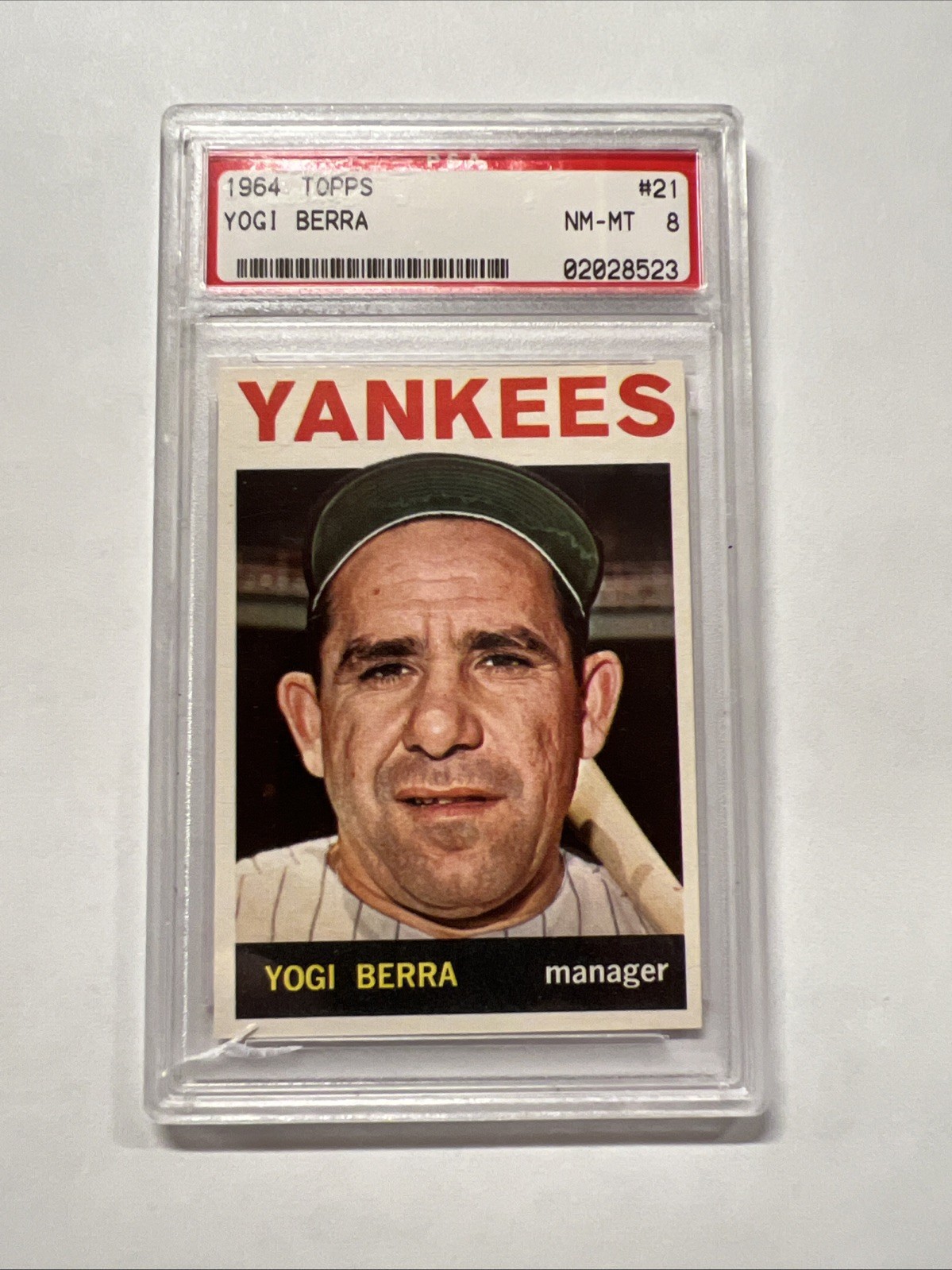 1964 Topps - Yogi Berra #21 PSA 8 NM-MT