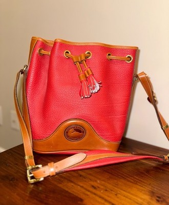 Vintage Dooney & Bourke Red All Weather Leather Large Sherpa Teton Backpack Vintage Dooney & Bourke Teton Small Backpack All-Weather Leather main image 3