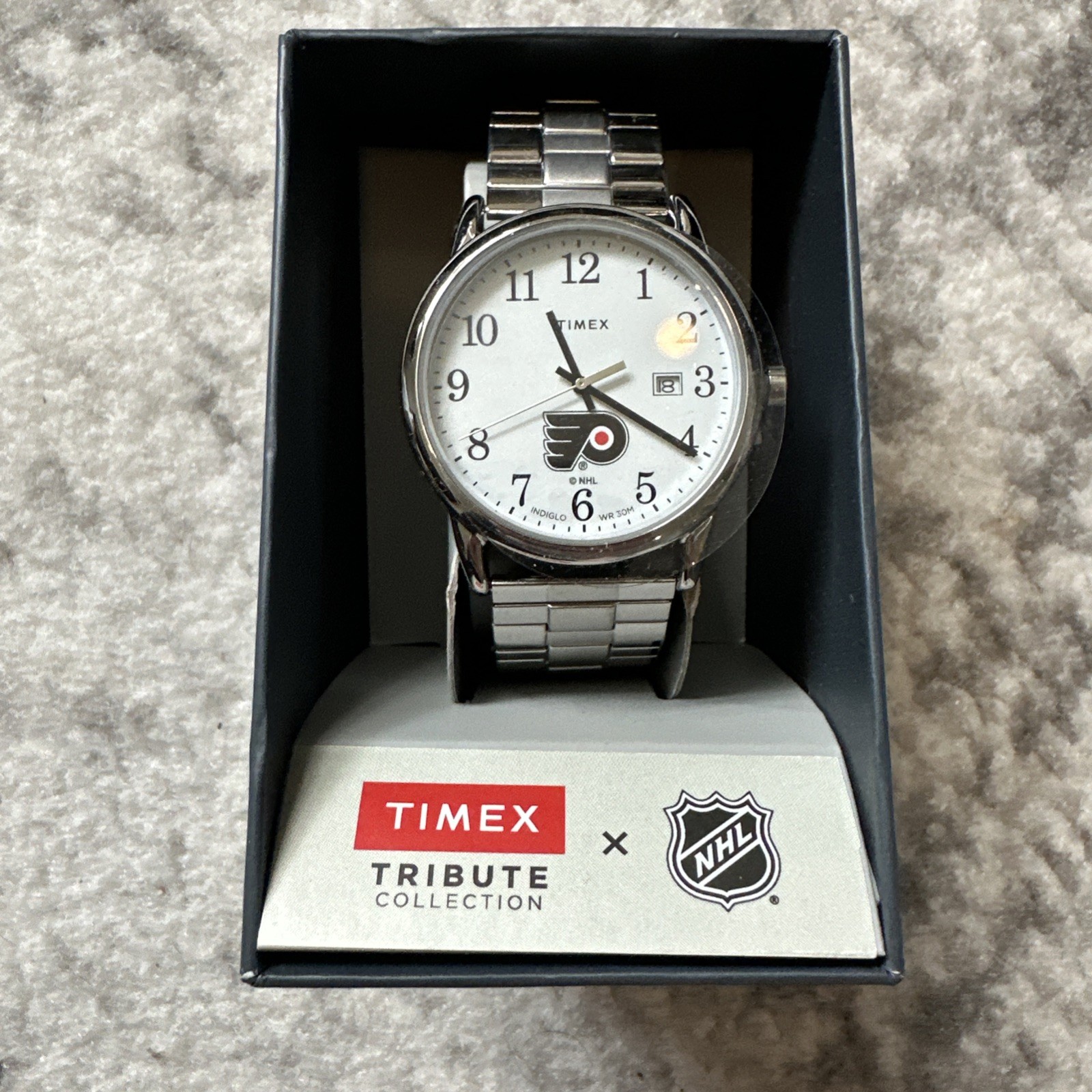 Timex Philadelphia Flyers Mens Watch NHL Hockey Stretch Metal Band