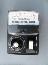 Honeywell Wein WP500B Flash Meter in Case w/new battery