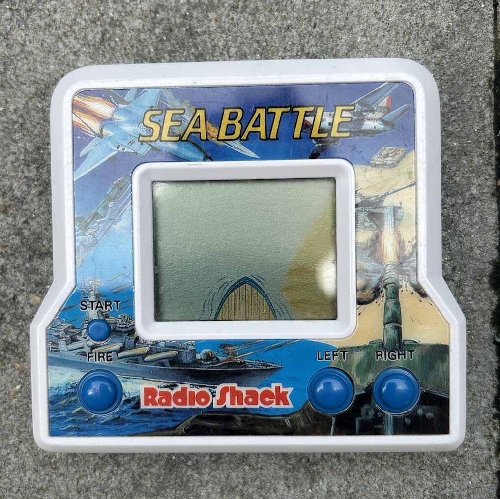 Radio Shack 60-2245 LCD Sea Battle Hand Held Game Tested WORKS Vintage