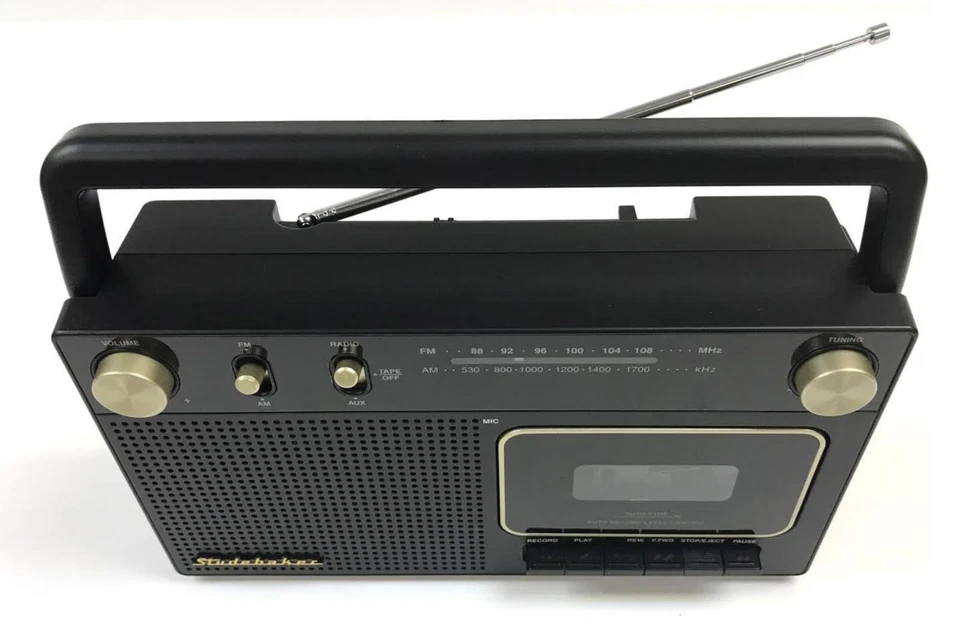 Studebaker SB2129BG Radio AM/FM y Reproductor/Grabador de Cassette Portátil Retro - Dorado Foto 3 de 3