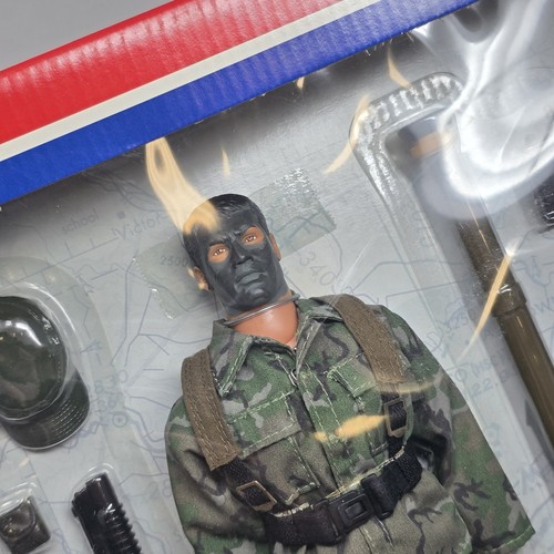 G.I. Joe U.S. Army 7th Ranger Training Battalion Action Figure New Sealed 2000 - Picture 13 of 13