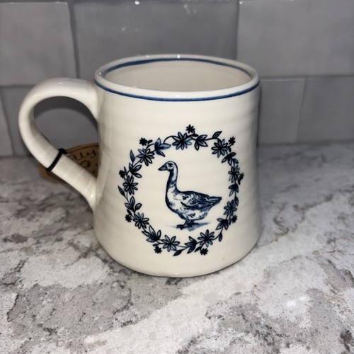 Molly Hatch Farmhouse Goose HTF 16 Oz Stoneware Mug NWT - Picture 3 of 4