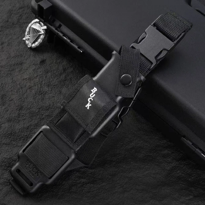 Cuchillo recto pequeño para exteriores BUCK184 Master (serie M9) EDC Foto 4 de 4