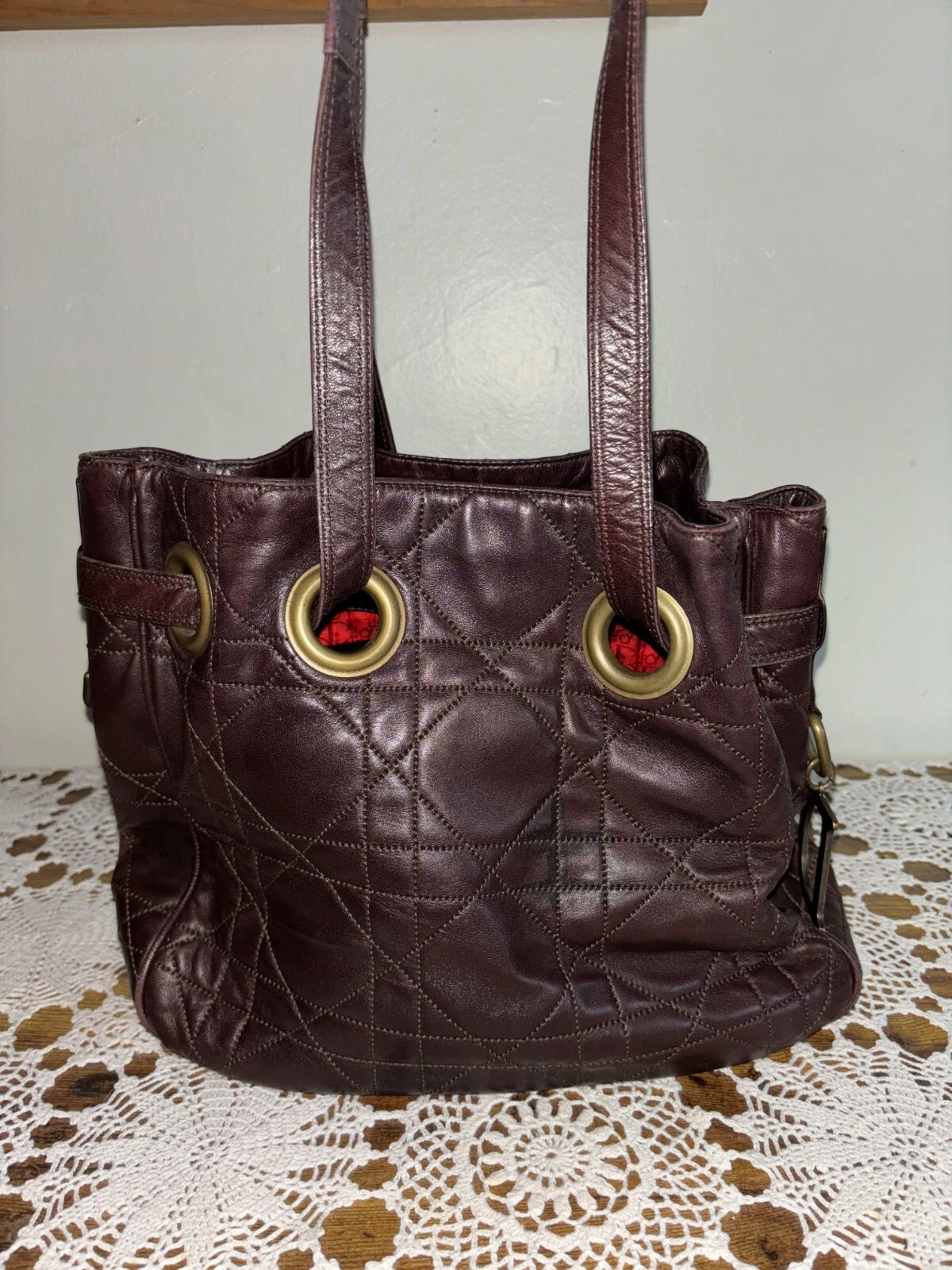 Sac bandoulière vintage en peau d'agneau Christian Dior Cannage