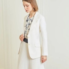Charlotte Brody Double Vent Blazer In Ivory. Size 6