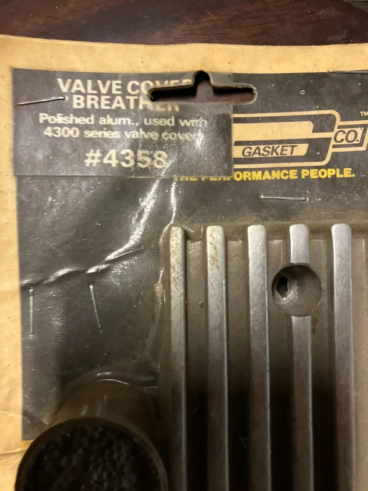 VINTAGE MR GASKET 4358 POLISHED ALUMINUM Valve Cover Oil Breather RAT ROD GASSER - Image 3 of 4