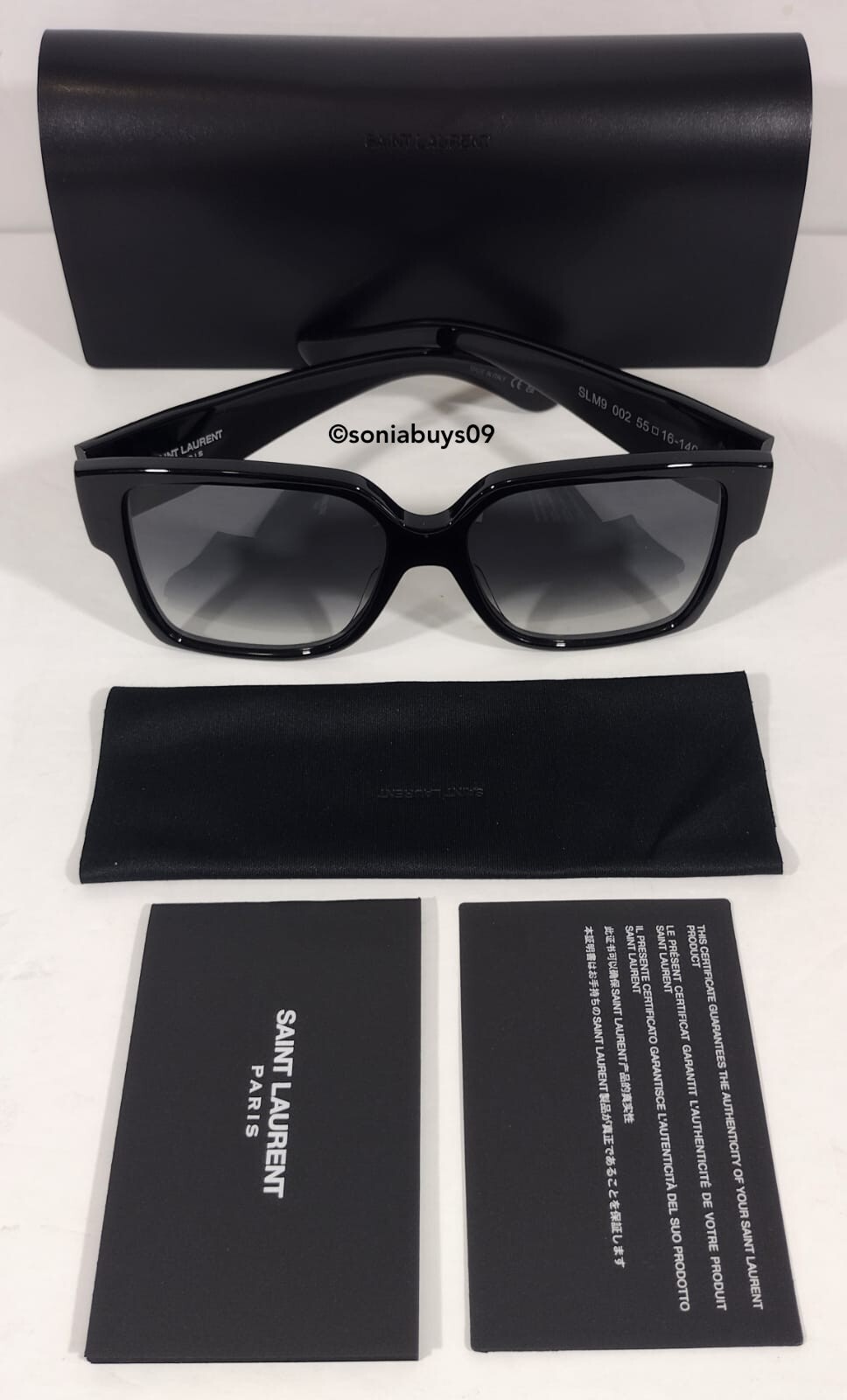 Saint Laurent Occhiali da Sole Donna Quadrati Nero Grigio Lenti Sfumate