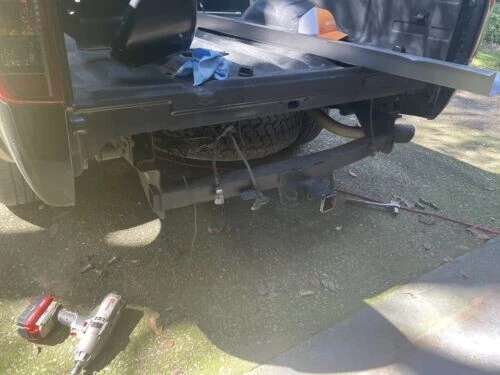 Parachoques trasero de acero con placa central de caja para Nissan Frontier 2005-2020 nuevo Foto 4 de 4