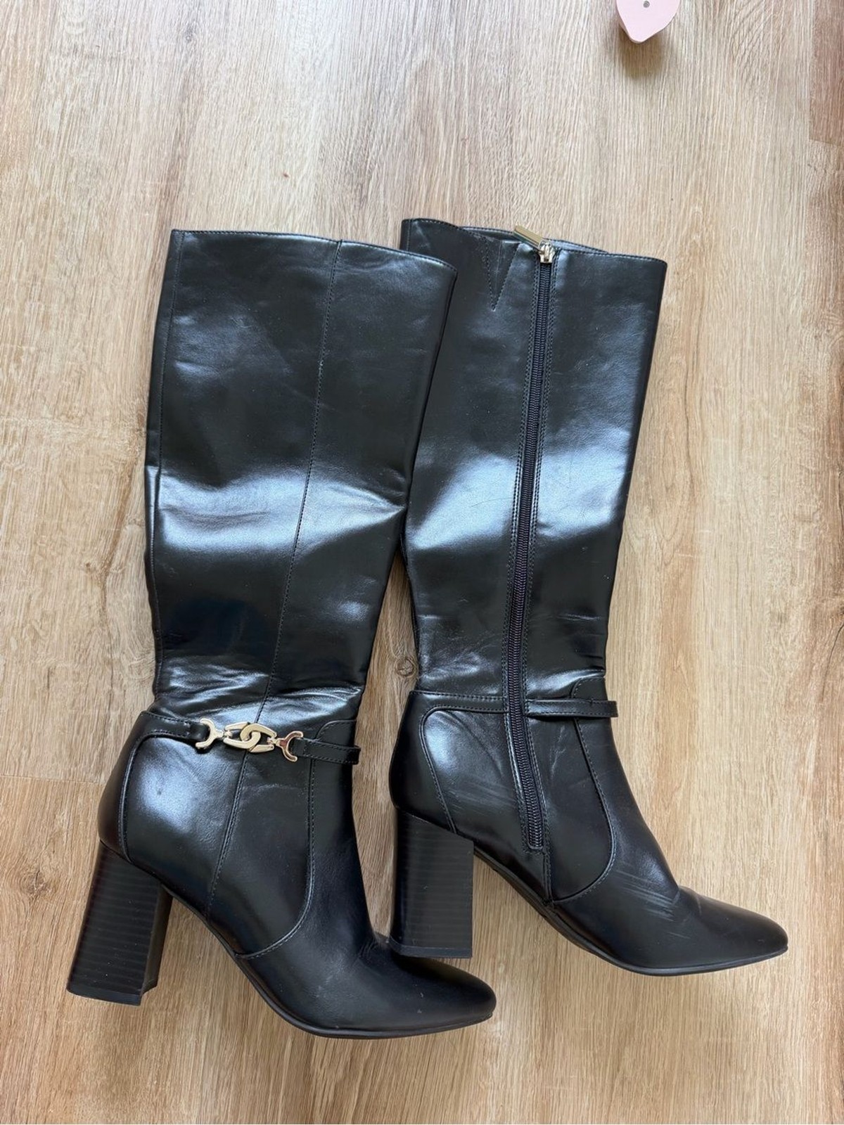 Bandolino Women's Black Knee-High Heeled Boots - Classic Leather Style