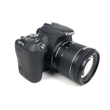 Produktbild - Canon EOS 200D Kamera + 18-55mm IS STM Objektiv - Refurbished wie neu - Garantie