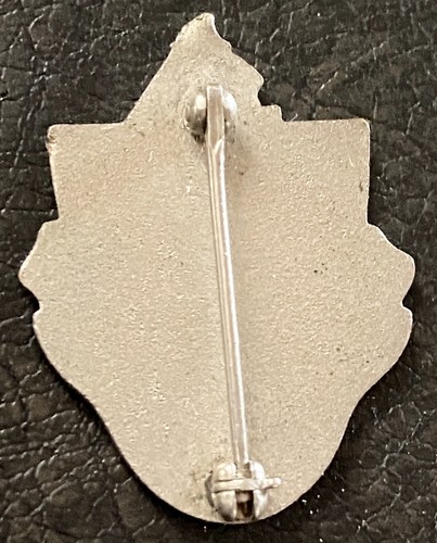 Vintage “We Guard The Coastal Marches” Shield Pin 1620 Plymouth MA - Picture 2 of 2