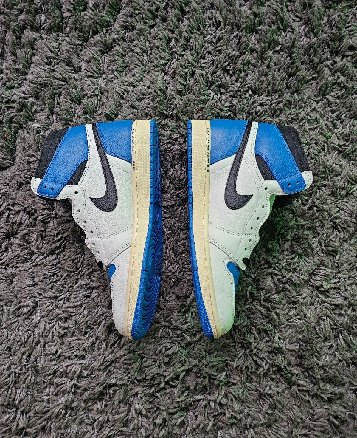 Nike Air Jordan 1 Retro High OG SP Fragment x Travis Scott Cactus Jack UK9 US10 image 7