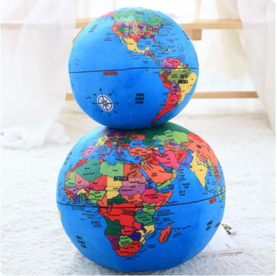 HUGG A PLANET 地球儀クッション EARTH STUFFED TOY Hugg-A-Planet