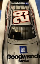 Kevin Harvick 29 GM Goodwrench Service 2002 Monte Carlo 1:24 NASCAR Diecast Car