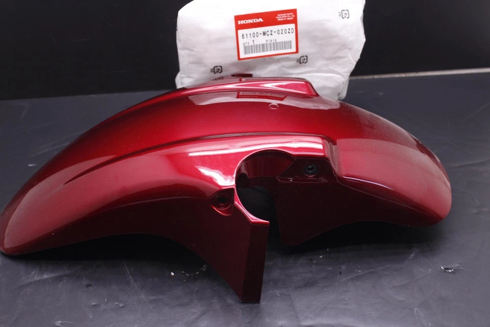 2006 Honda CB900F 919 OEM Red Front Wheel Fender Cowl Fairing R12 - Image 2 of 4