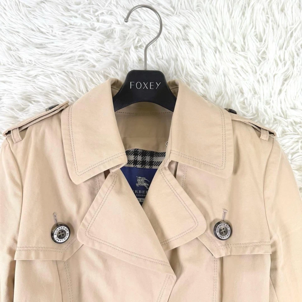 Gabardina Burberry Blue Label, larga, con forro, cuadros Nova, talla 40 Foto 3 de 4