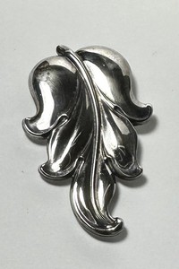 Napier Leaf Fur Clip, Silver Plate, 1930s-40s