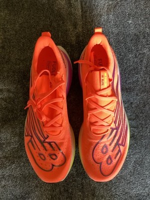 NEW Men s New Balance Fuelcell Supercomp Elite V3 In Size 10.5M, No Offers.