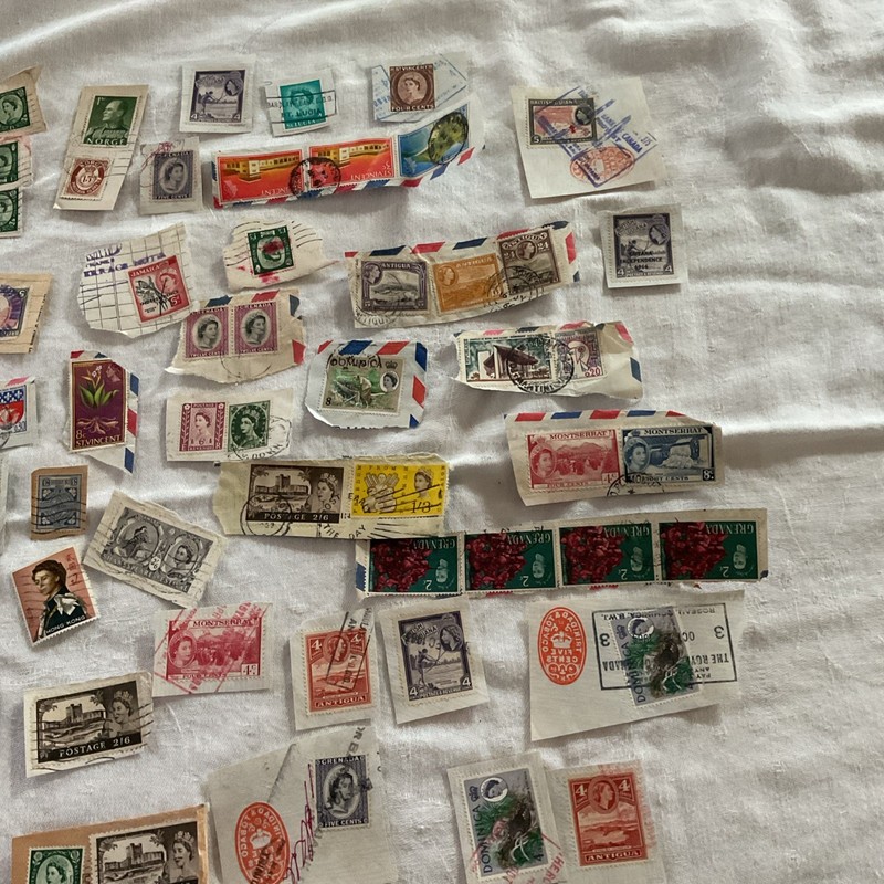 Vintage Collection  77 Stamps From Mixed International Countries   B