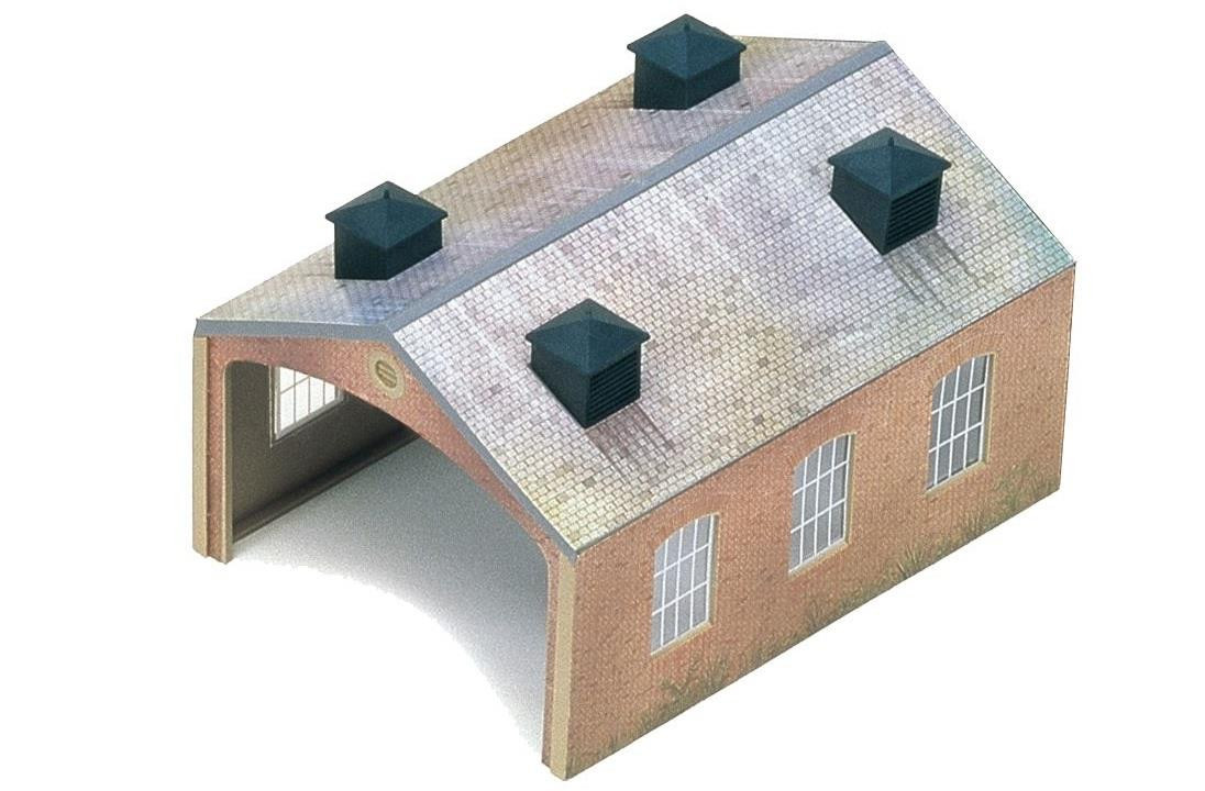 Hornby Skaledale Engine Shed 1:76 Scale OO Gauge - R8004