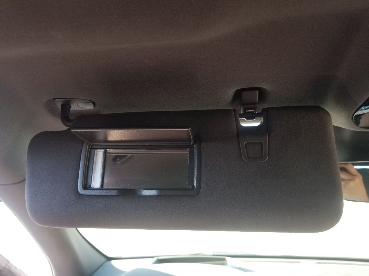 Maserati Grecale 2023-2023 LEFT Sun visor