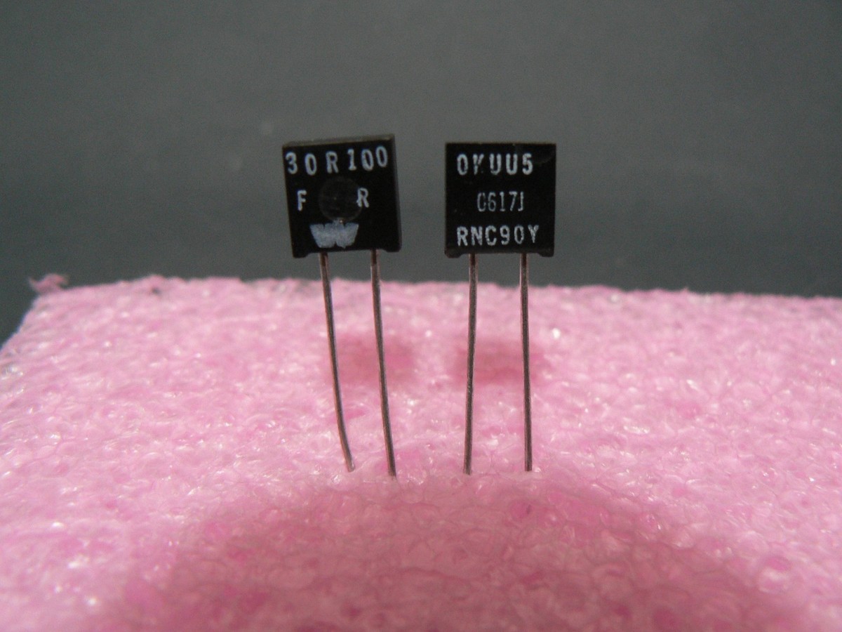 4 Pcs Vishay Dale RNC90Y Series Metal Foil Resistor